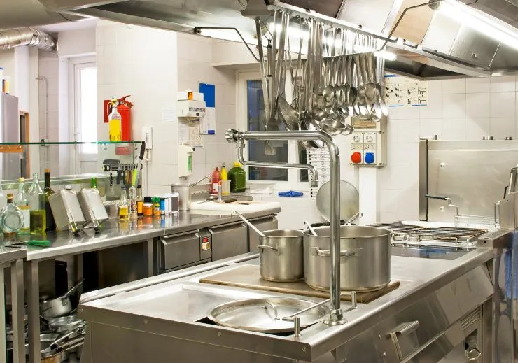 Kitchen Equipment Safety Tips